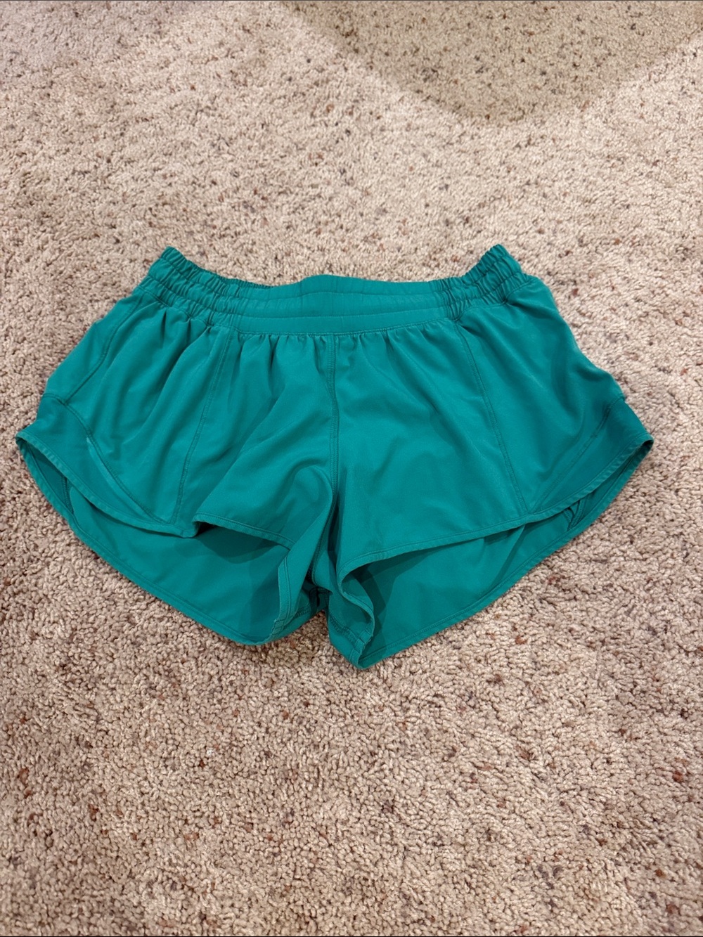 lululemon Hotty hots 2.5in Running Shorts